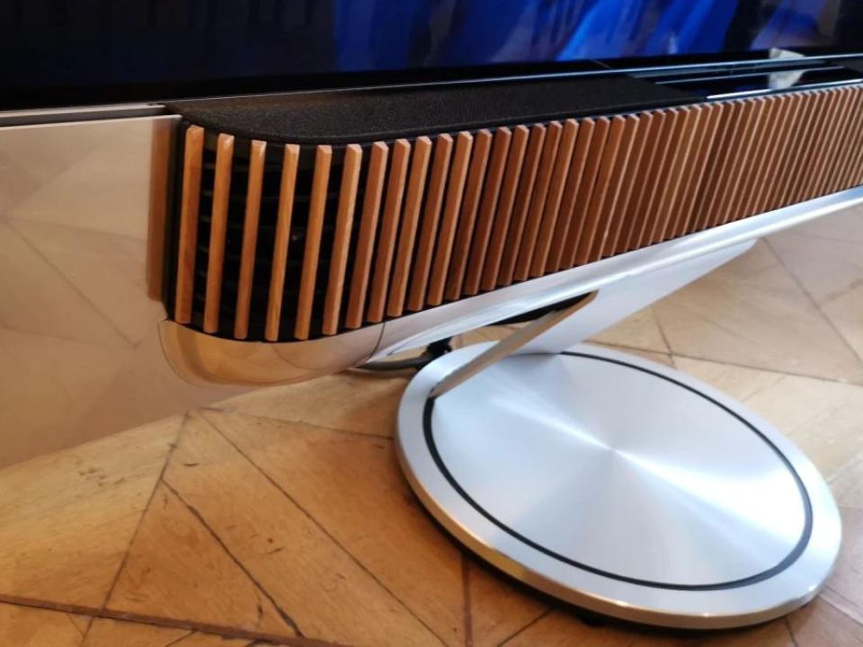 Chi tiết B&O Beosound Theatre Gold Tone  - Hình 4